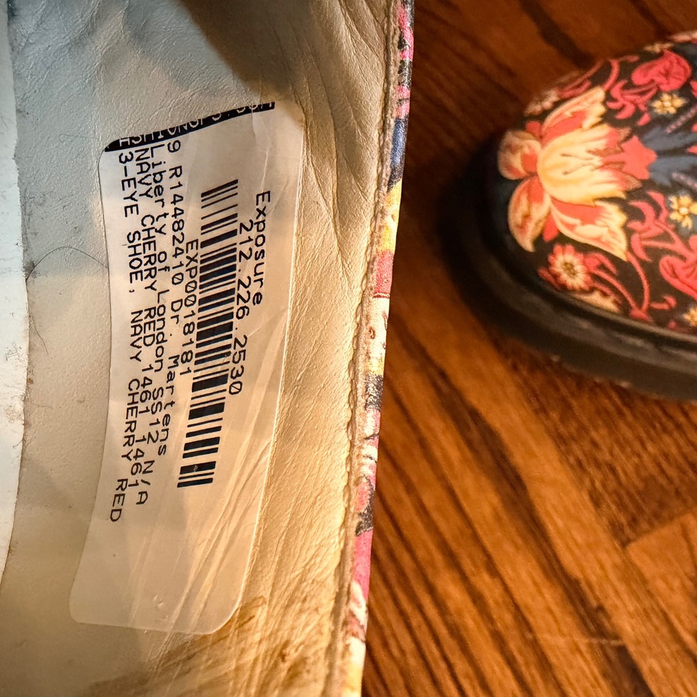 Dr. Martens x Liberty 1461 Strawberry Thief Floral Leather Shoes Size M8 W9 Rare - Picture 9 of 10